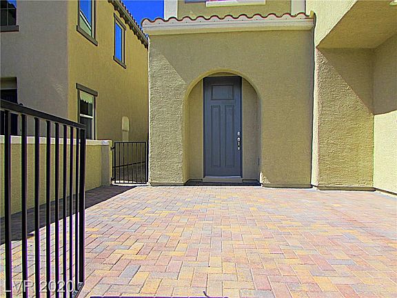 3rd image of 489 Norcia Pl