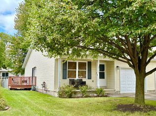 2117 Fox Chase Dr, Ottawa, IL 61350