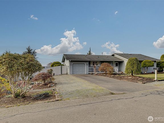 4th image of 27620 84th Drive NW