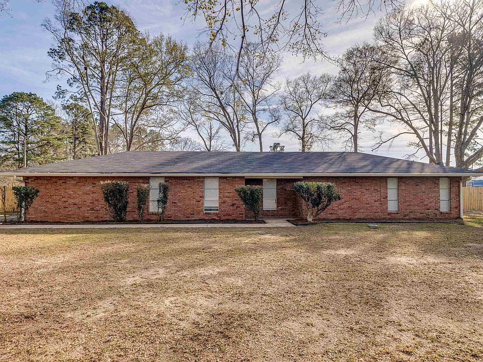 1st image of 181 Calhoun Loop Rd