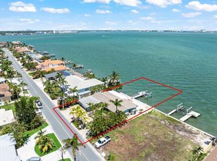 426 55th Ave, Saint Pete Beach, FL 33706