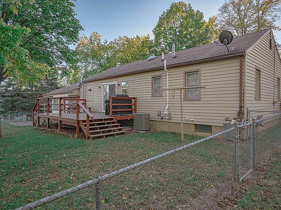 5th image of 2748 Morgan St
