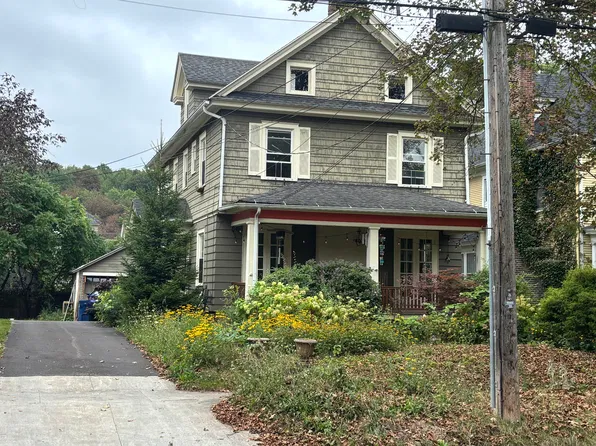 527 Allen St, Syracuse, NY 13210