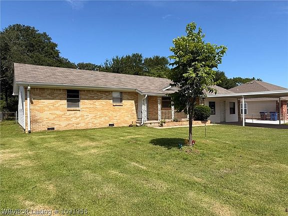2nd image of 4715 N 30th St