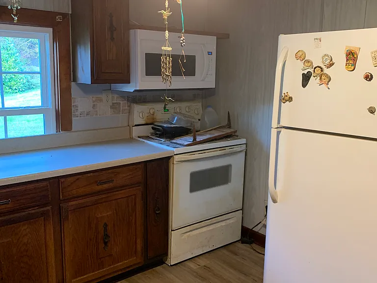 5872 Roach Rdg — Photo 6