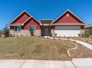15426 S 69th East Pl, Bixby, OK 74008