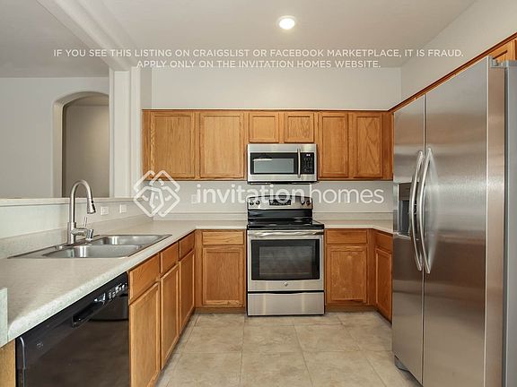 5th image of 15263 N 153rd Dr