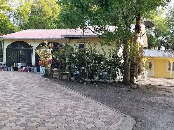 571 E Lincoln Ave, Labelle, FL 33935