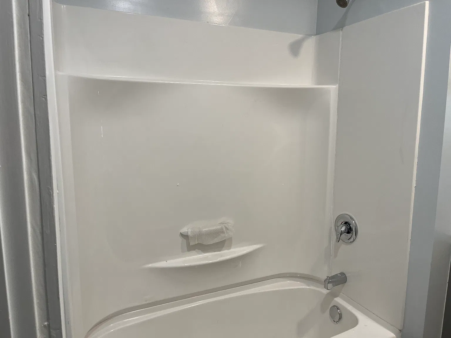 2 bed, 1100 sqft, $1,650 — Photo 3