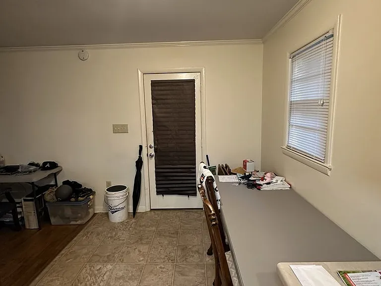 105 Cedar Dr — Photo 8