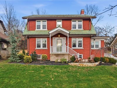 261 Parkway Dr, Pittsburgh, PA, 15228