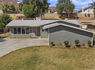 4131 Estrada Dr, Jurupa Valley, CA 92509