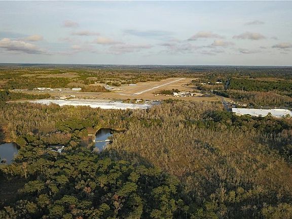 2nd image of 189 N Country Club Dr