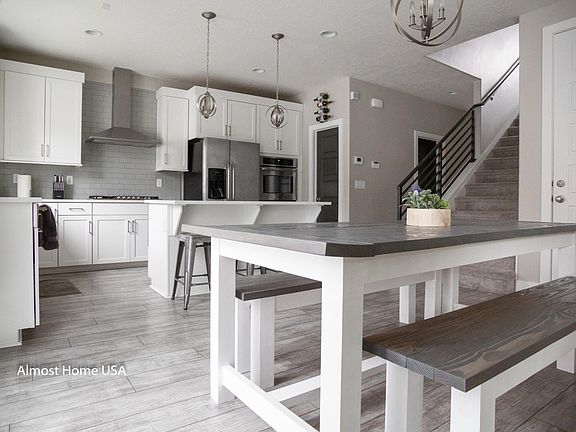 3rd image of 9721 S Fira Ln