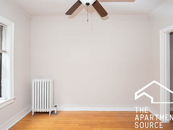 4th image of 1325 W Estes Ave APT 43