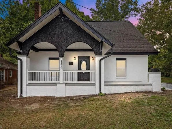 318 E Salisbury St, Asheboro, NC 27203