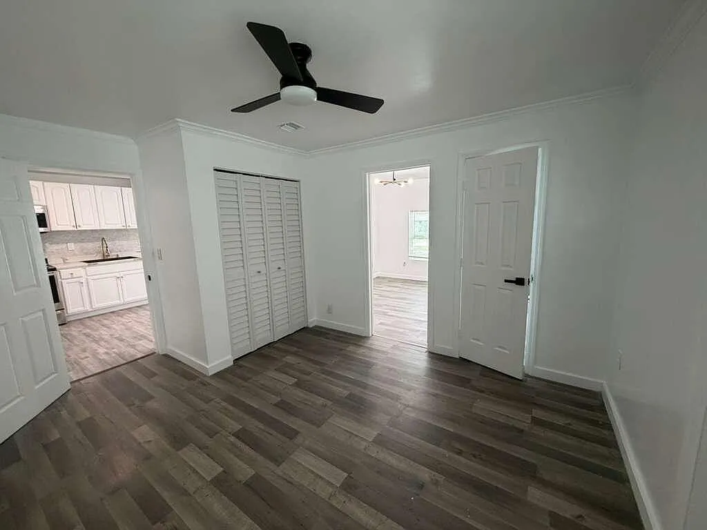 5 bed, 3.0 bath, 1530 sqft, $4,600 — Photo 2