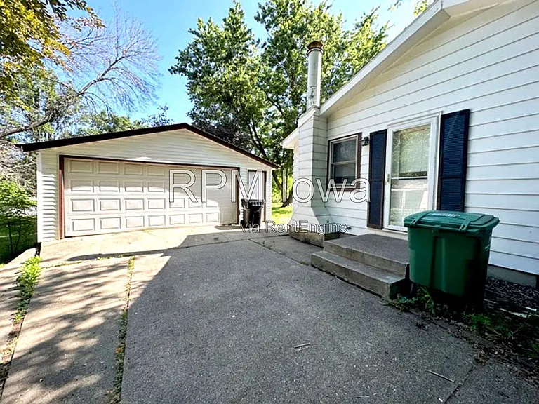 1318 SW Lynn Dr — Photo 19