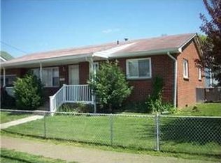 1719 17th St, Nitro, WV 25143