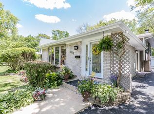 315 Lionel Rd, Riverside, IL 60546