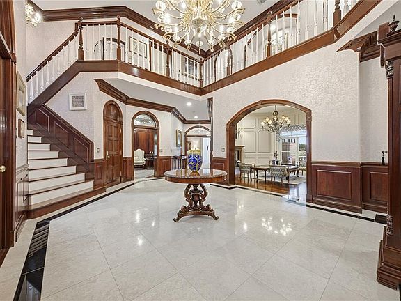 5th image of 4123 Highland Park Cir