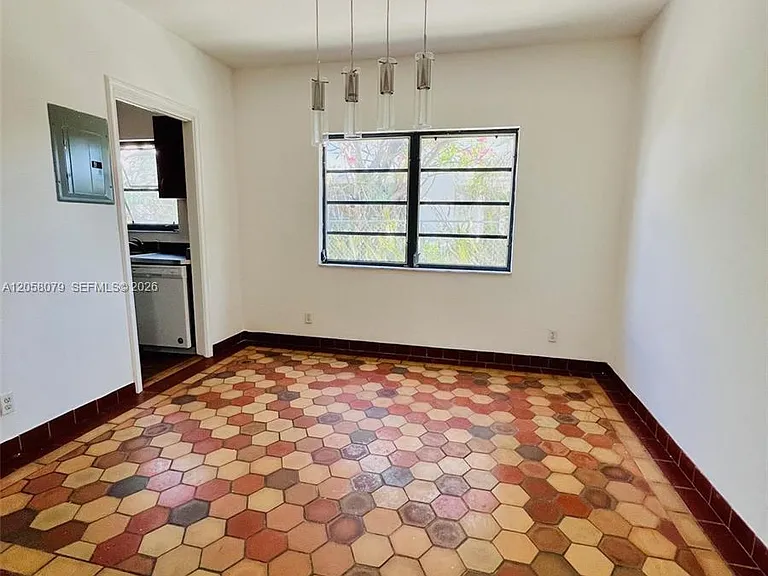 2830 Pine Tree Dr #1 — Photo 7