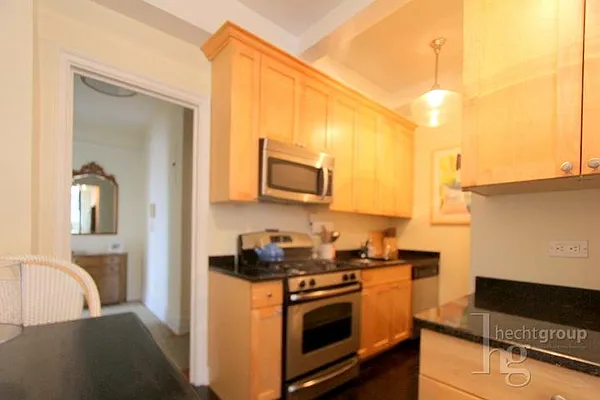 Rented by Hecht Group | media 22