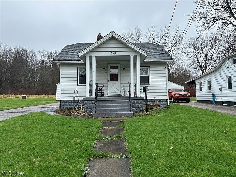 1st image of 1312 Hamlin Dr