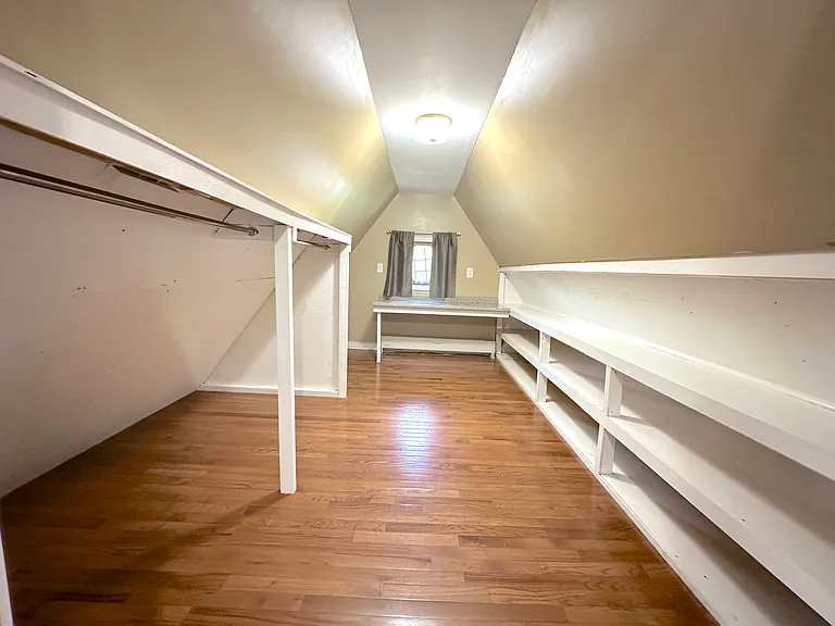 290 Alfred St #201 — Photo 6