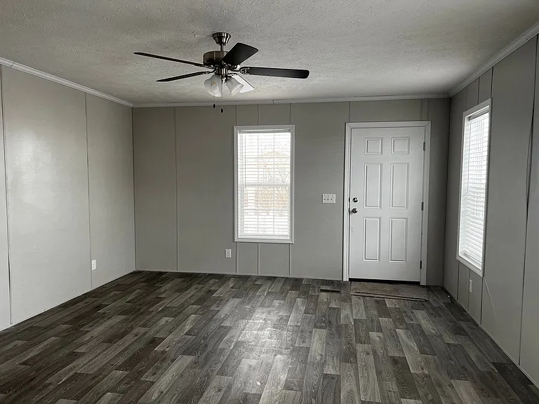 Westbridge Manor — Photo 62