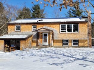 40 Doris Dr, Milton, VT 05468
