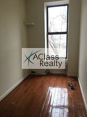 Rented by A Class Realty Corp | media 10