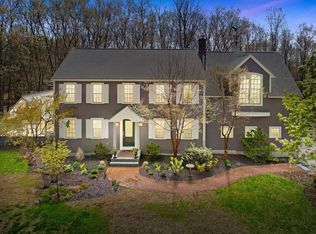 15 Benjamin Day Dr, Wrentham, MA 02093