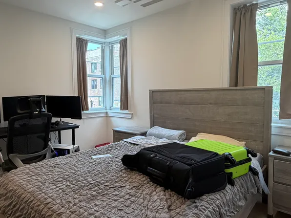 39-44 47th Ave #201, Sunnyside, NY 11104