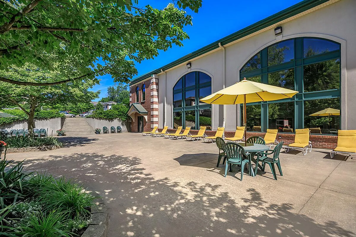 Millennium Apartments — Photo 3
