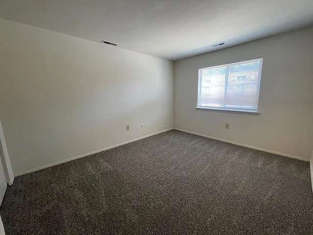 Autumn Ridge Apartments — Photo 91