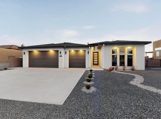 720 10th Ave SE, Rio Rancho, NM 87124