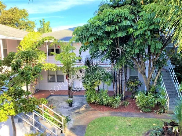 306 - 314 N Lakeside Ct