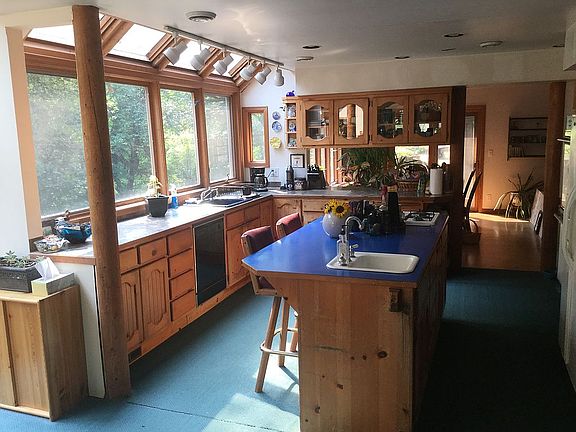 4th image of 31631 NE 162nd St