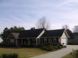 809 Lemaka Dr, Hahira, GA 31632