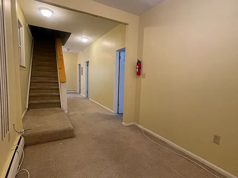 20 Wegman Ct #1 — Photo 42