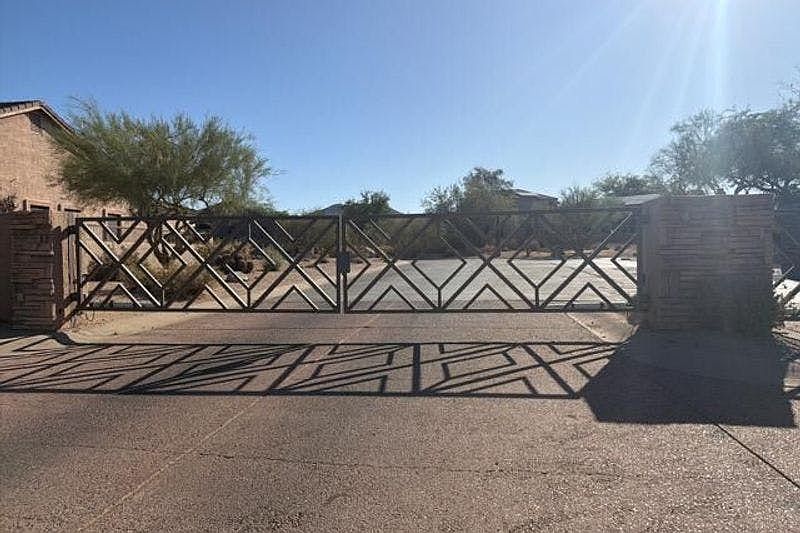 1st image of 3225 N Boulder Cyn