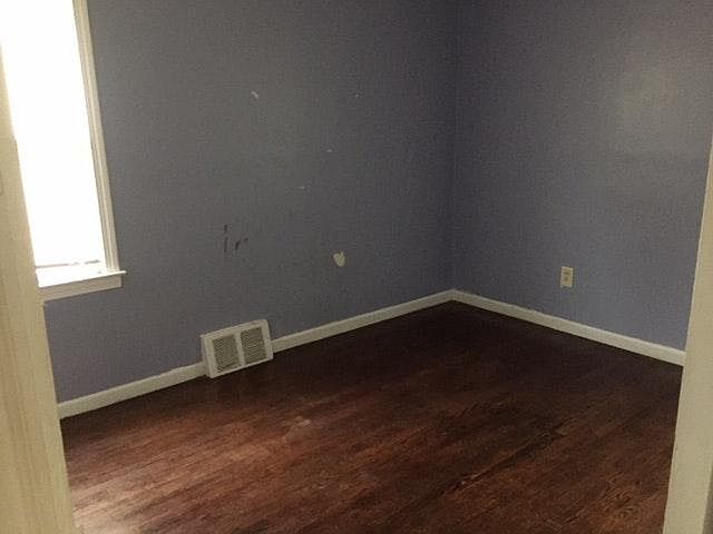 3226 Greenfield Rd, photo 3