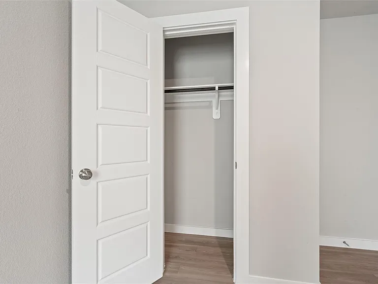 8635 Jetty Glen Dr — Photo 21