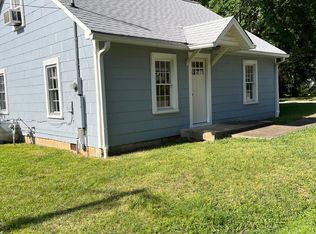 501 Westover Dr, Columbia, TN 38401