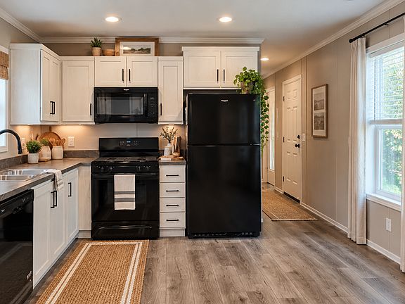 Kitchen staged