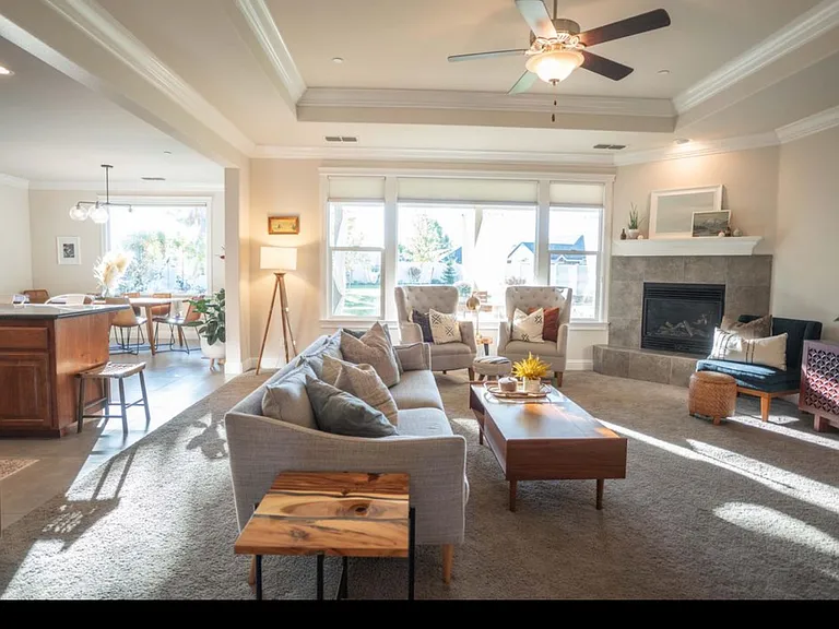 542 El Mango Dr — Photo 4
