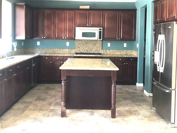 4th image of 36825 Wax Myrtle Pl