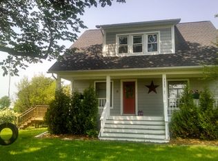 3225 Clairville Rd, Oshkosh, WI 54904