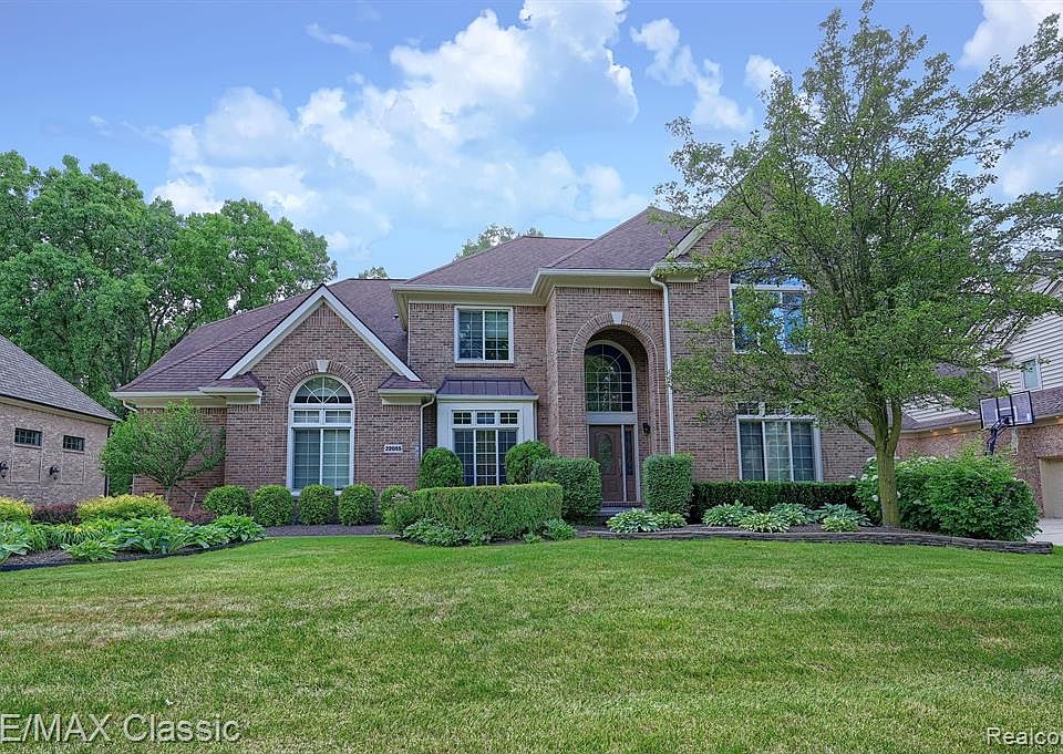 22085 Lujon Dr, Northville, MI 48167 Zillow